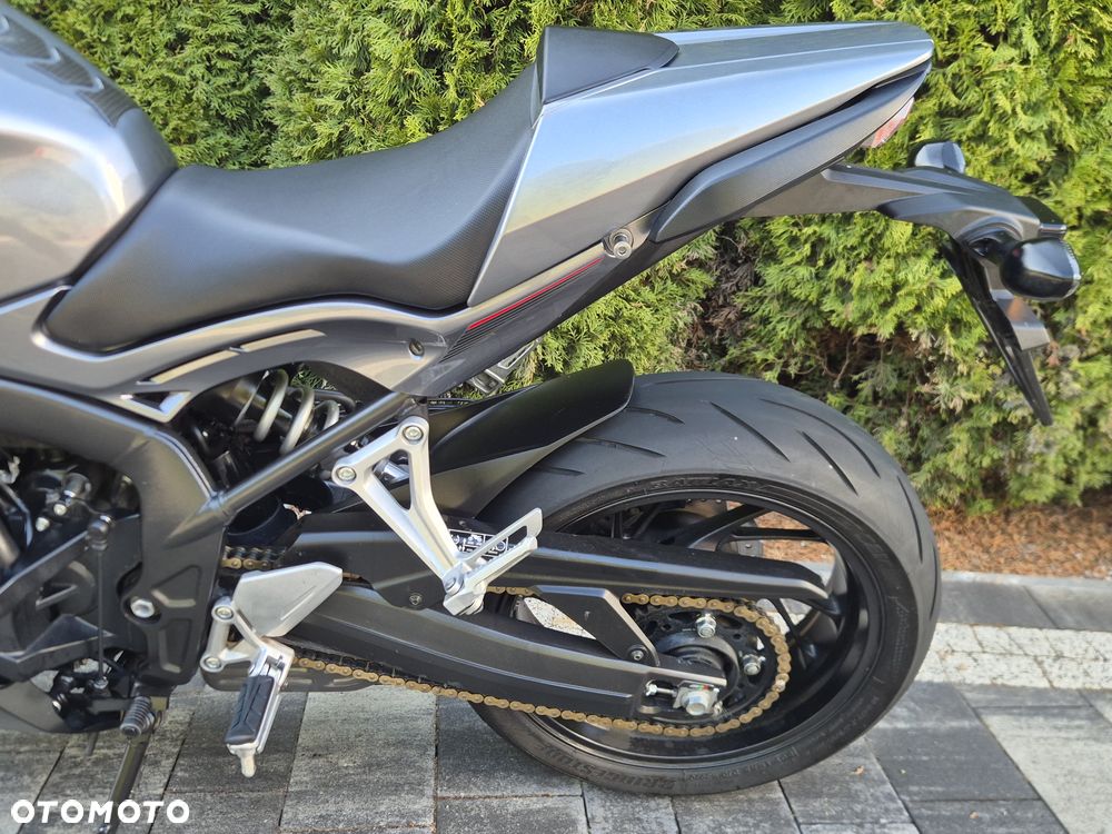 Honda CBR - 22