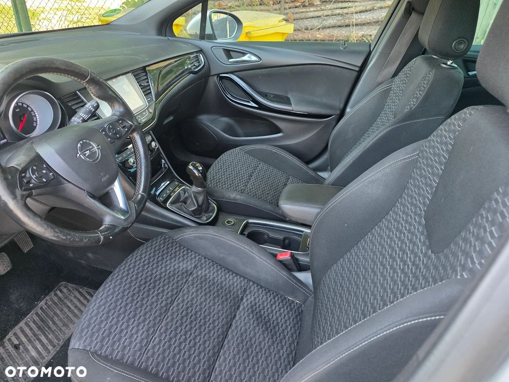 Opel Astra 1.4 Turbo Business - 11