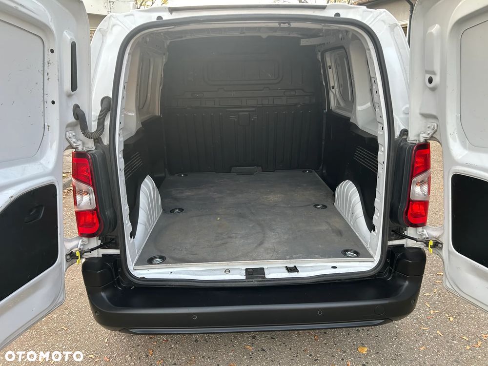 Toyota Proace City - 18