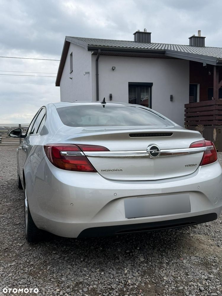 Opel Insignia 1.6 T Edition S&S - 10
