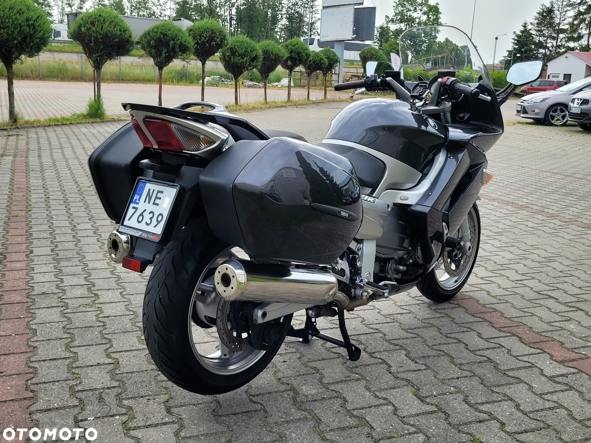 Yamaha FJR - 18