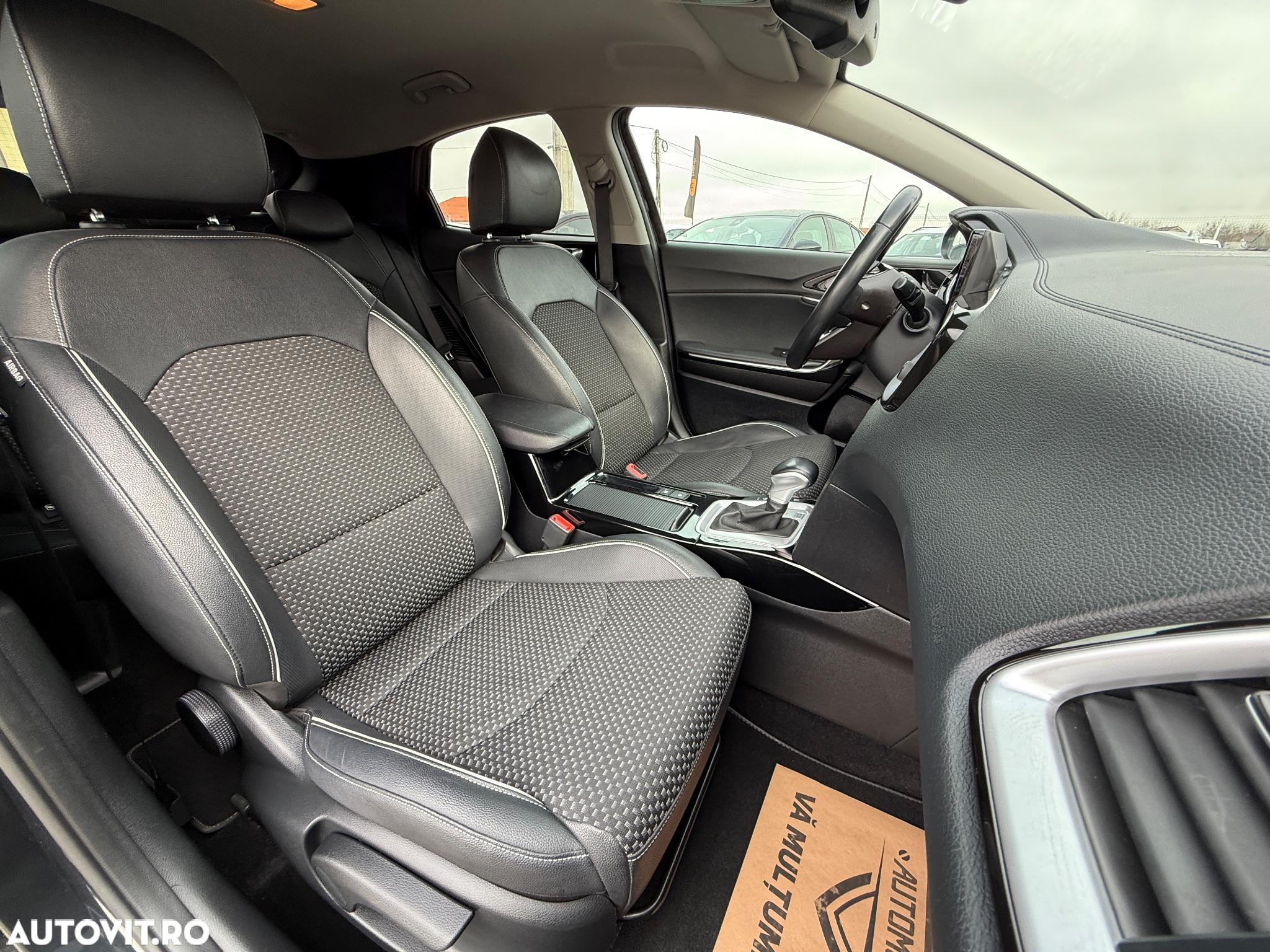 Kia XCeed 1.6 GDI 6DCT PHEV Vision - 25