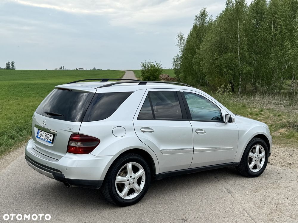 Mercedes-Benz ML - 29