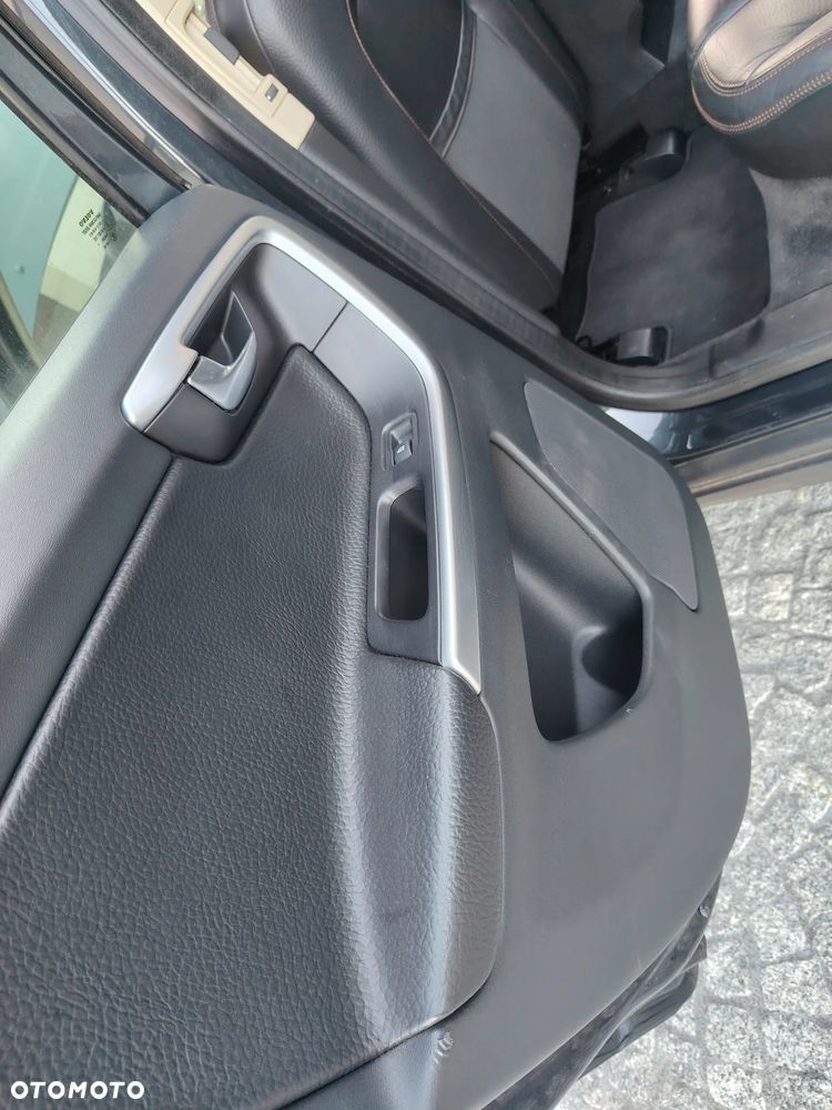 Volvo XC 60 - 9