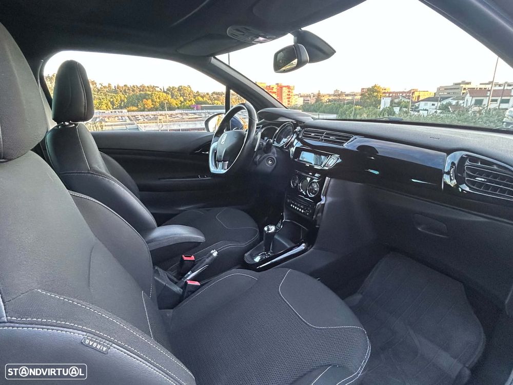 Citroën DS3 Cabrio 1.6 e-HDi So Chic ETG6 - 14