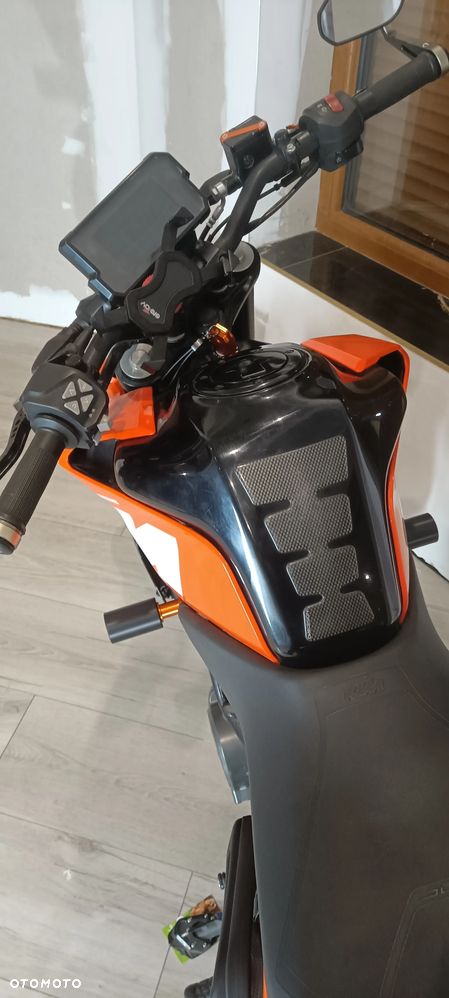 KTM Duke 125 - 5