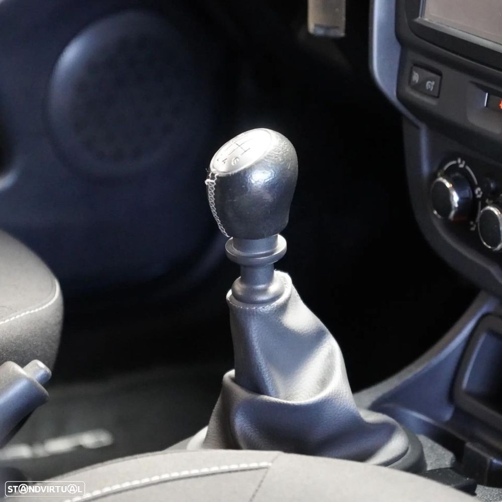 Dacia Duster 1.5 dCi Comfort - 18