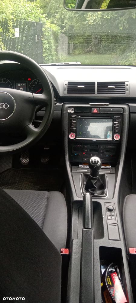 Audi A4 Avant 2 - 5