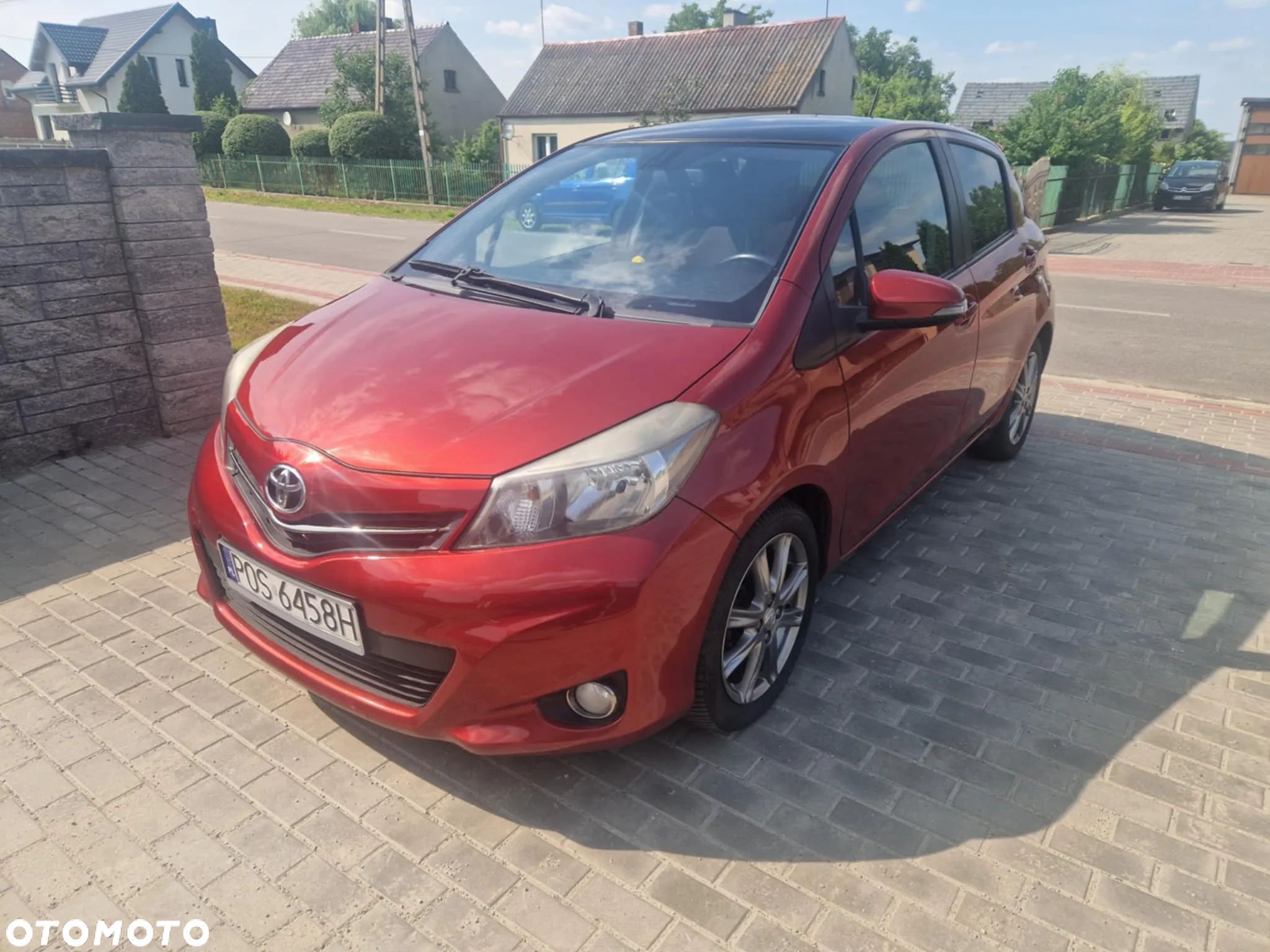 Toyota Yaris 1.4 D-4D Premium - 1