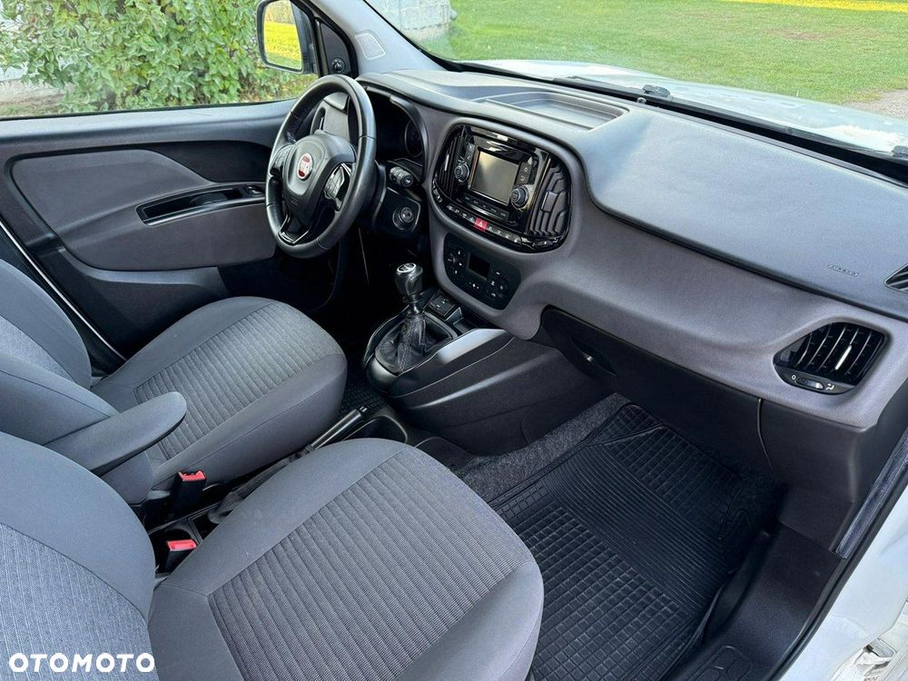 Fiat Doblo 1.4 T-Jet 16V Dynamic - 9