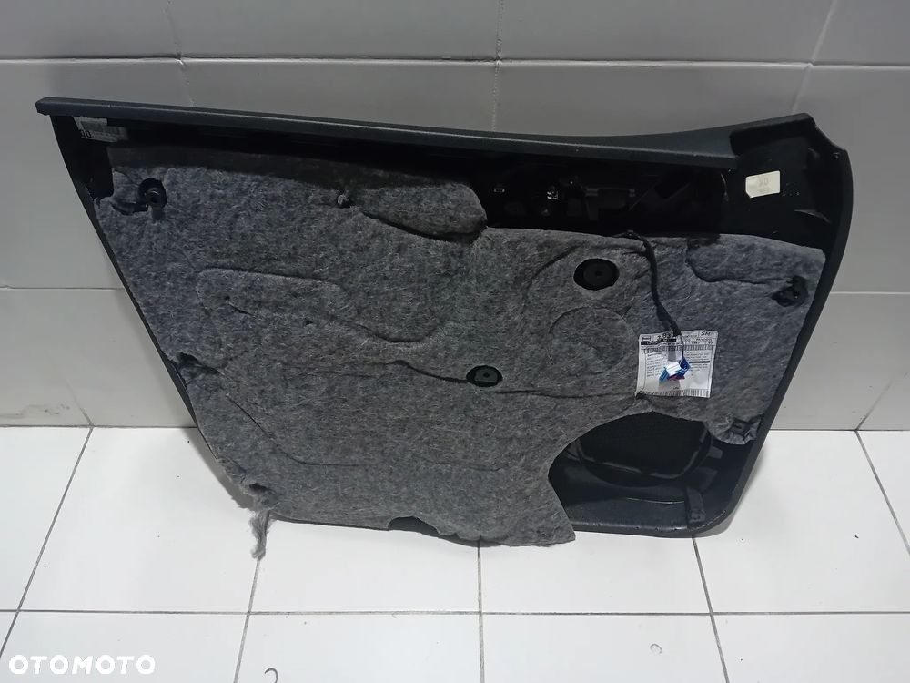 boczek drzwi prawy przód Audi Q3 2015 - 7