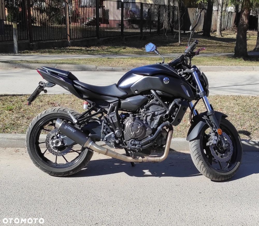 Yamaha MT - 2