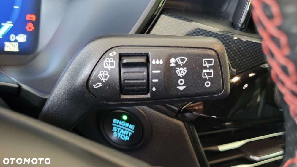 Ford Kuga - 18