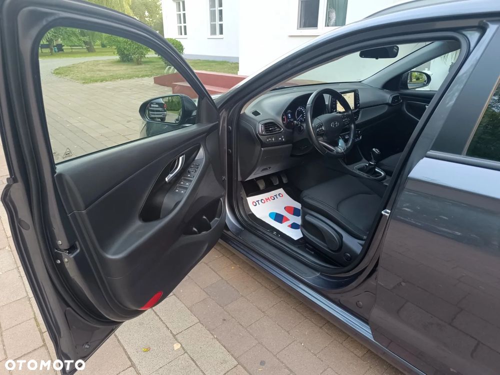 Hyundai i30 1.6 CRDI Passion - 24