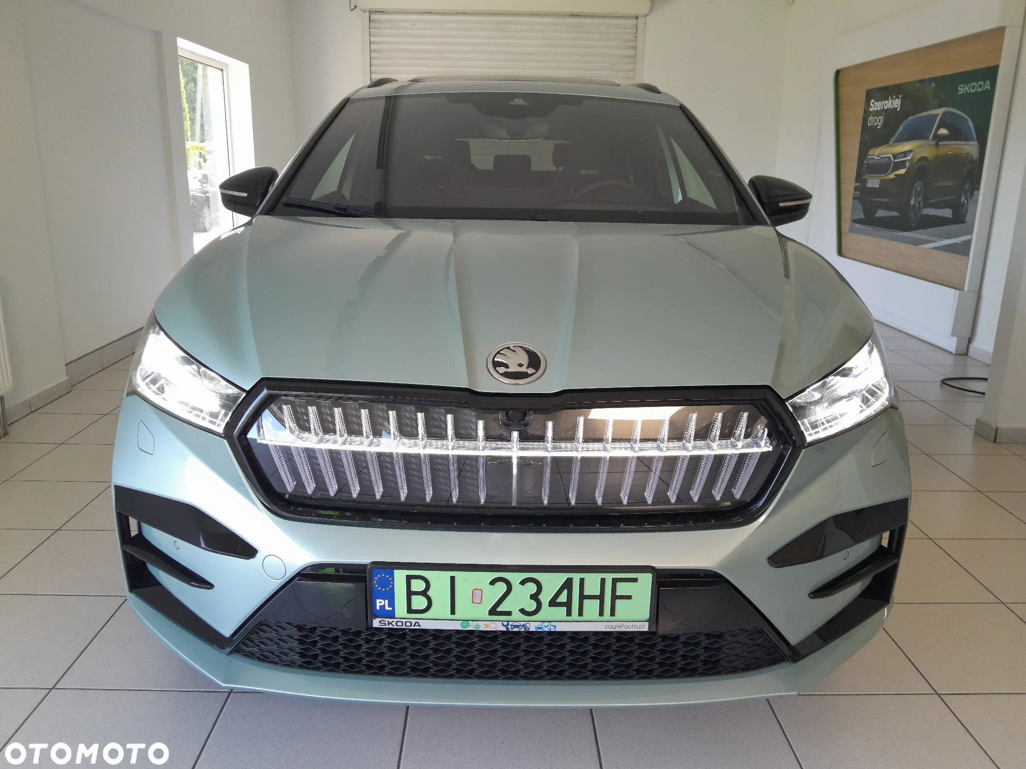 Skoda Enyaq RS 82kWh Maxx - 2