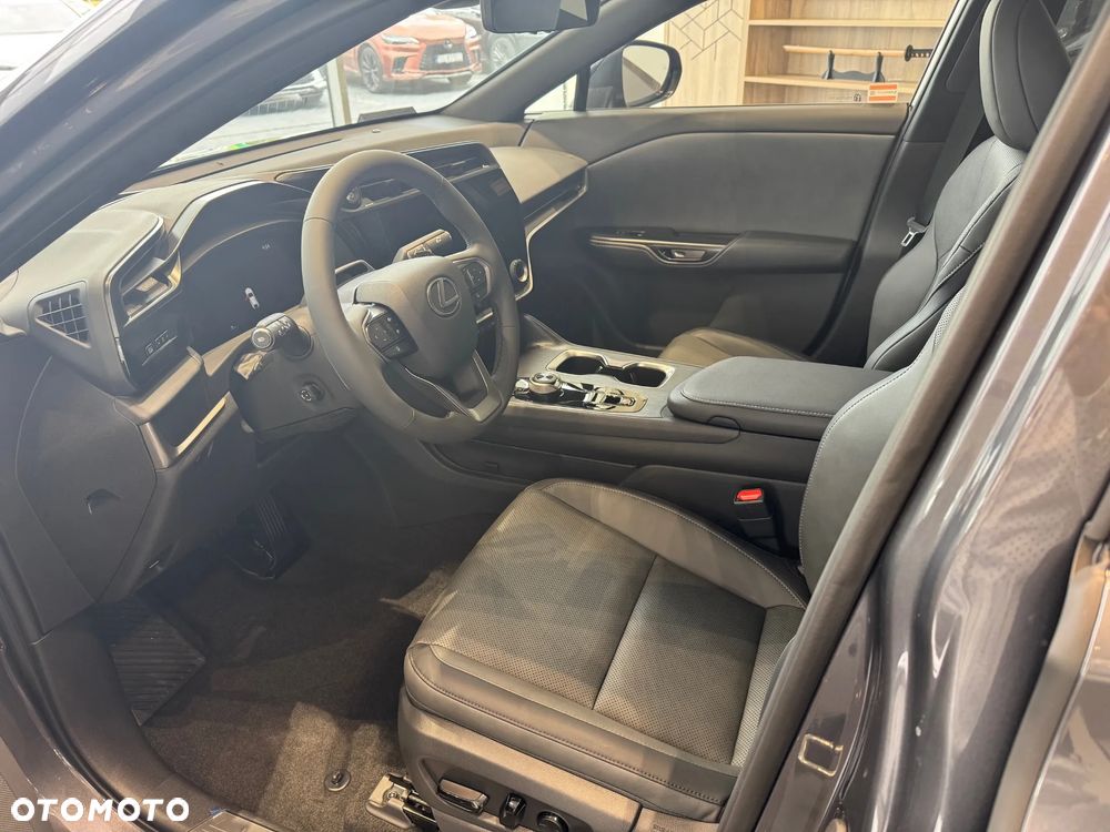 Lexus RZ 450e Prestige DIRECT4 - 7