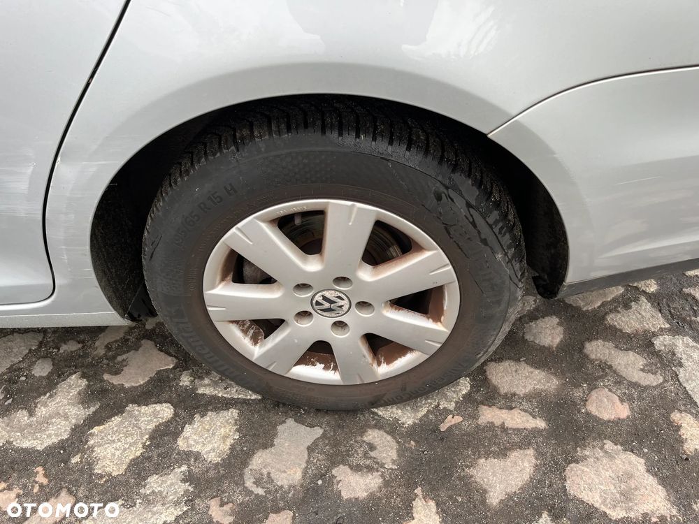 Volkswagen Golf - 19