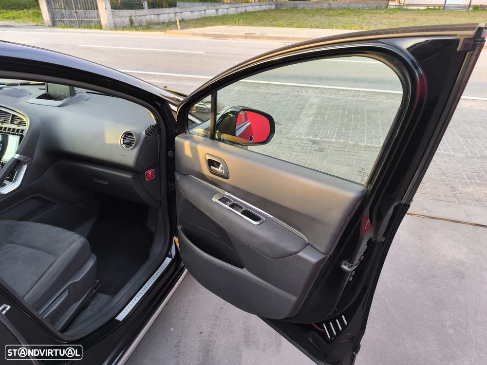 Peugeot 3008 2.0 HDi Hybrid4 - 26