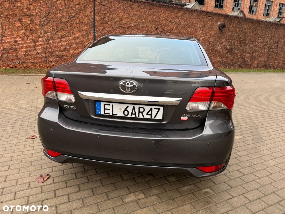 Toyota Avensis 1.8 Sol EU5 MS - 4