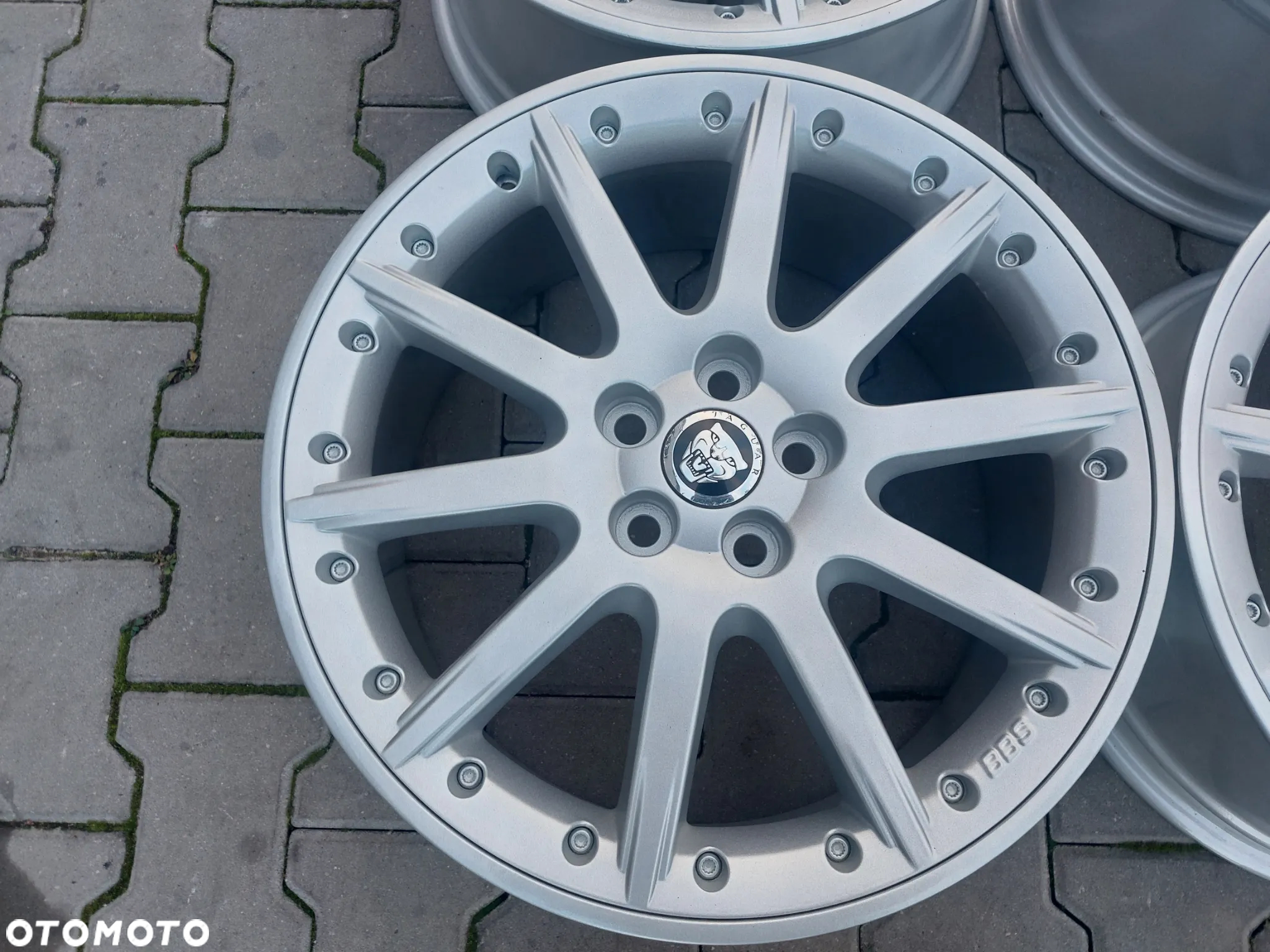 JAGUAR S-TYPE XF FELGI ALUMINIOWE R18 8J ET59 5X108 ORYGINAŁ PROSTE ODŚWIEŻONE BBS - 2