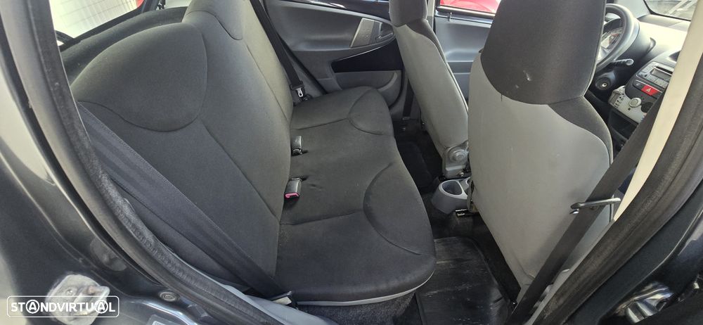 Toyota Aygo Edition - 9