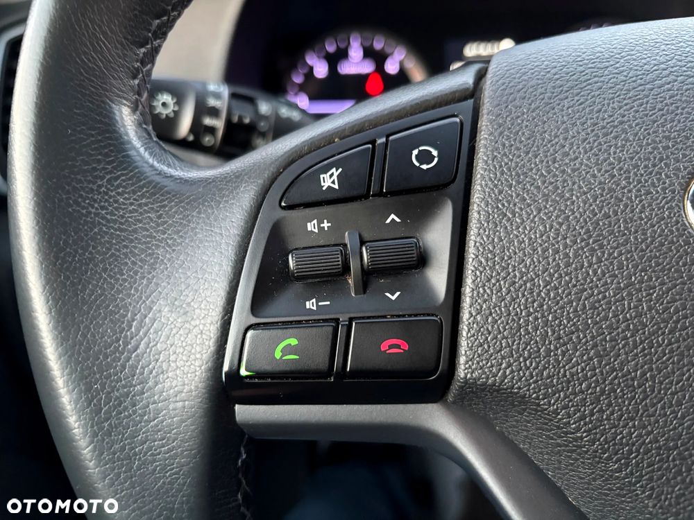 Hyundai Tucson 2.0 CRDI BlueDrive Comfort 2WD - 35