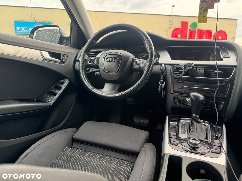 Audi A4 Avant 1.8T Multitronic - 28