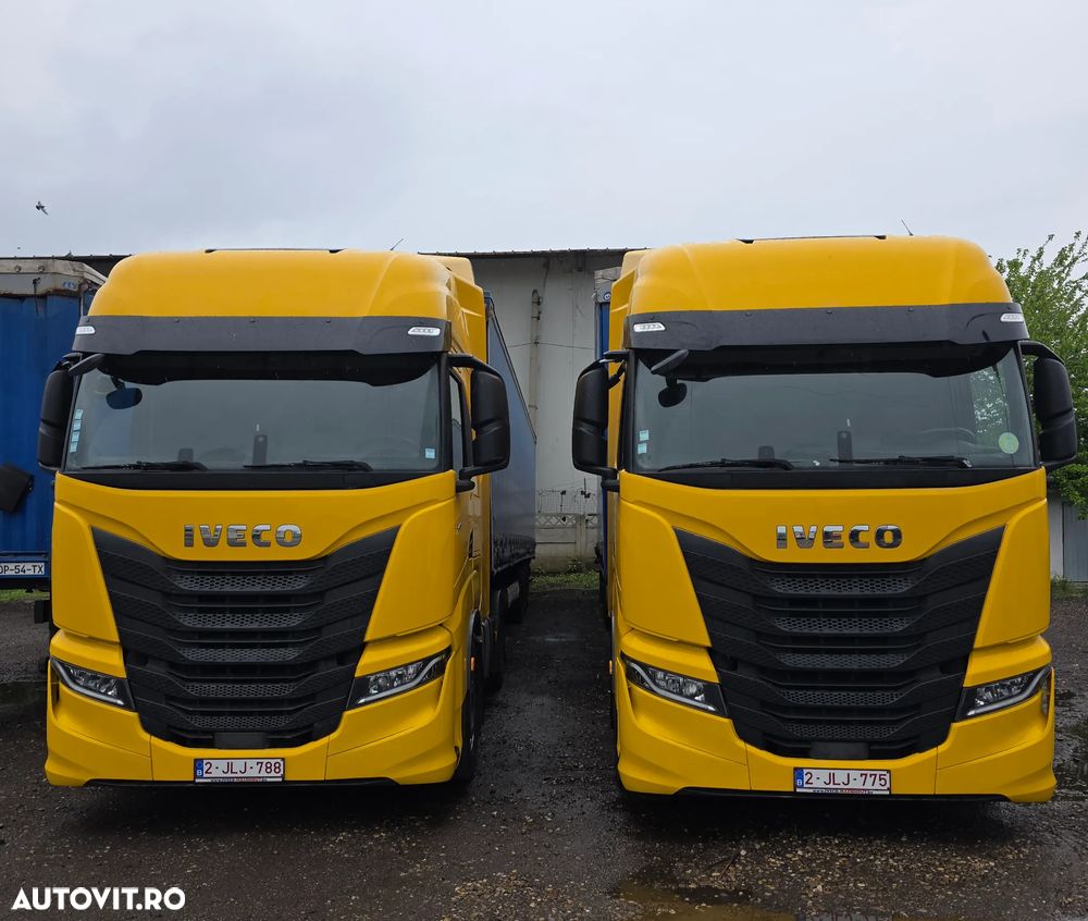 Iveco Stralis Hi-Way - 3