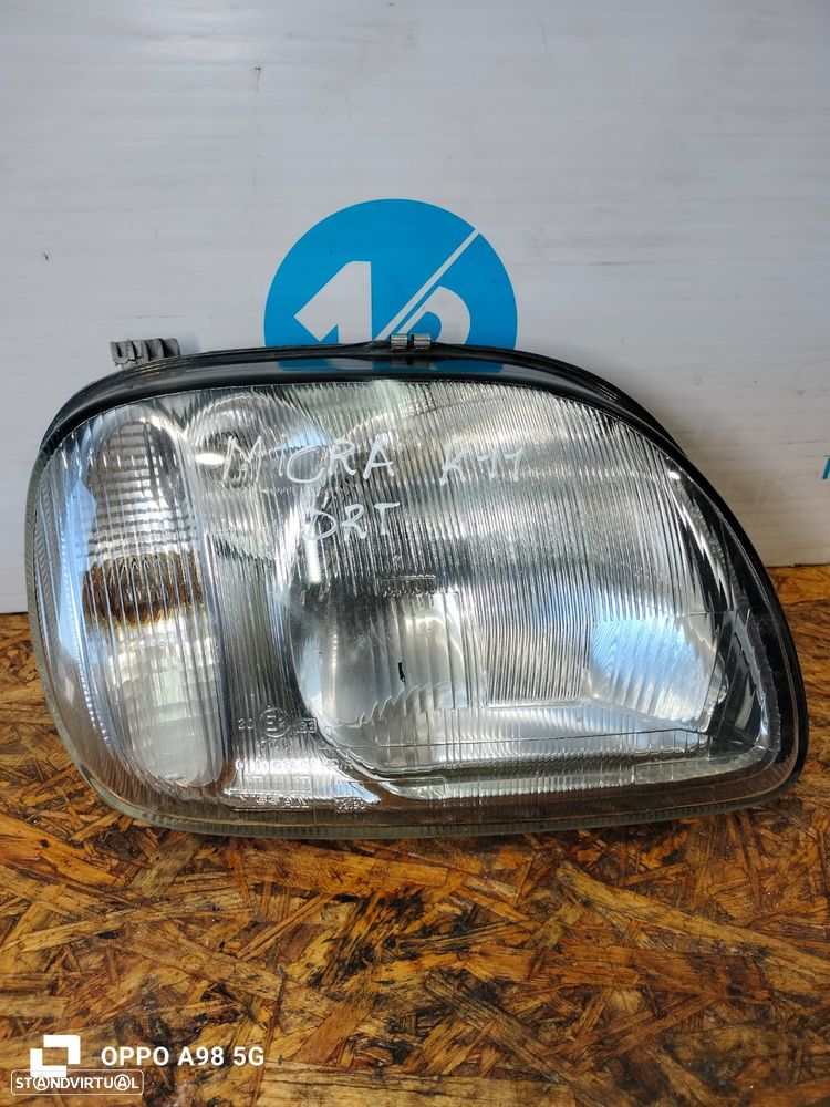 Farol direito Nissan Micra K11 de 1999 - 1