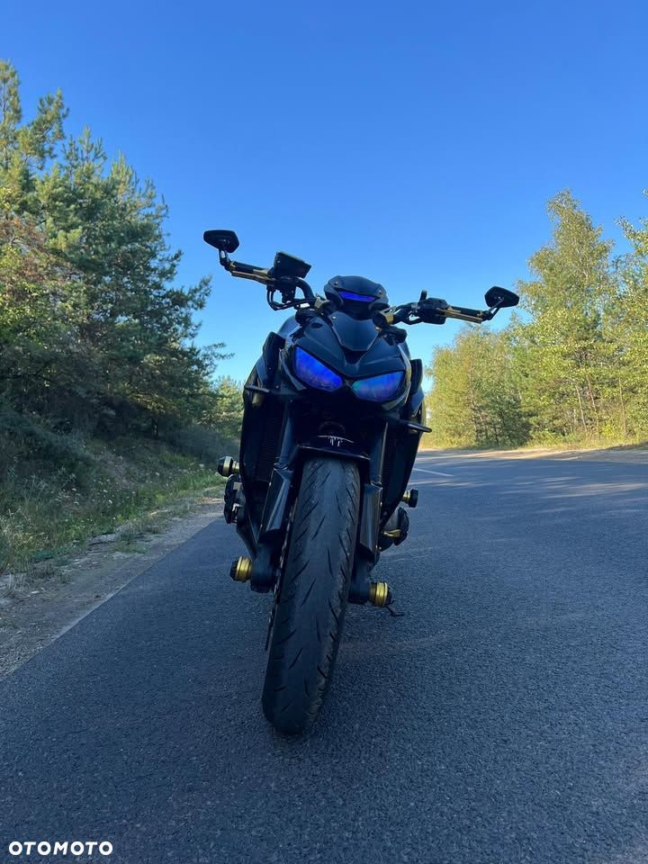 Kawasaki Z - 8