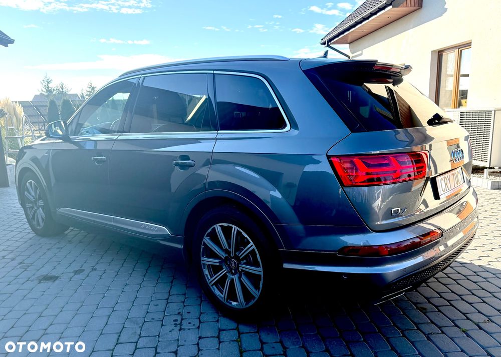 Audi Q7 - 3
