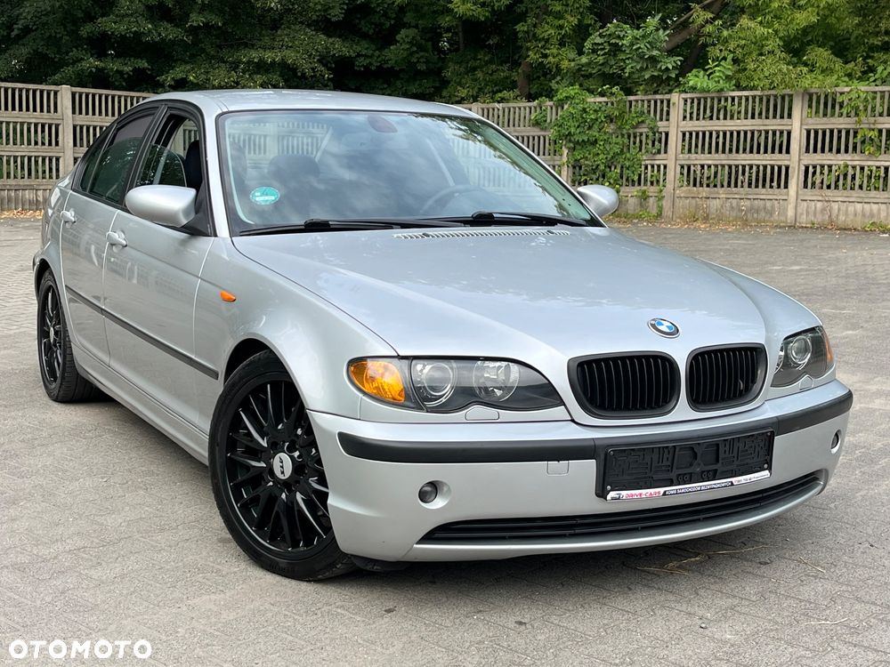 BMW Seria 3 325i - 21