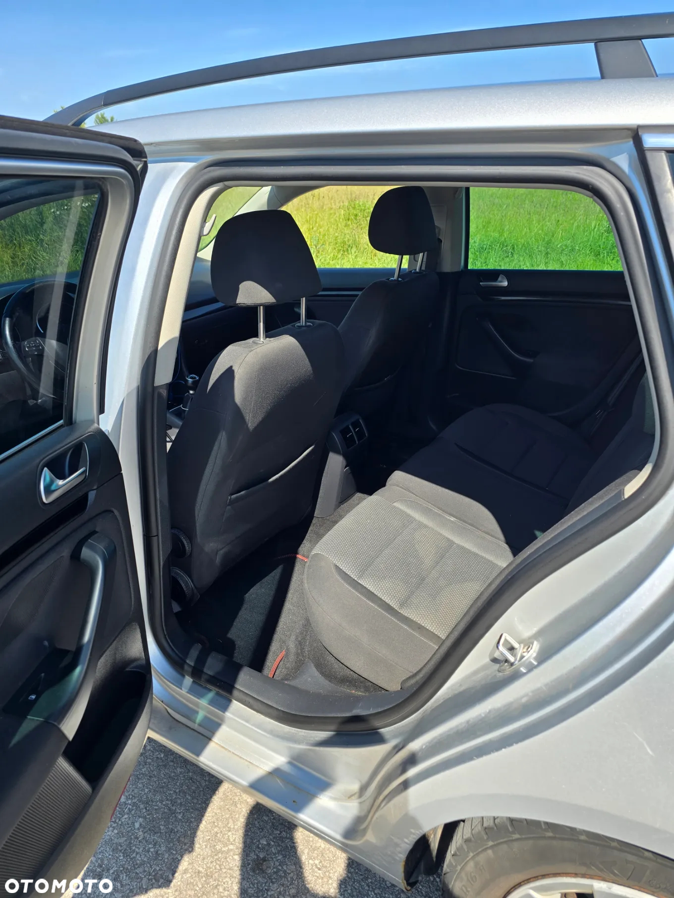 Volkswagen Golf VI 2.0 TDI Comfortline - 8
