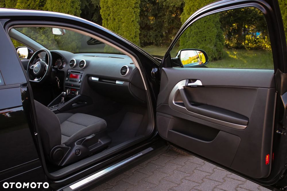 Audi A3 3-drzwiowe 1.4 TFSI S tronic S line Sportpaket - 20