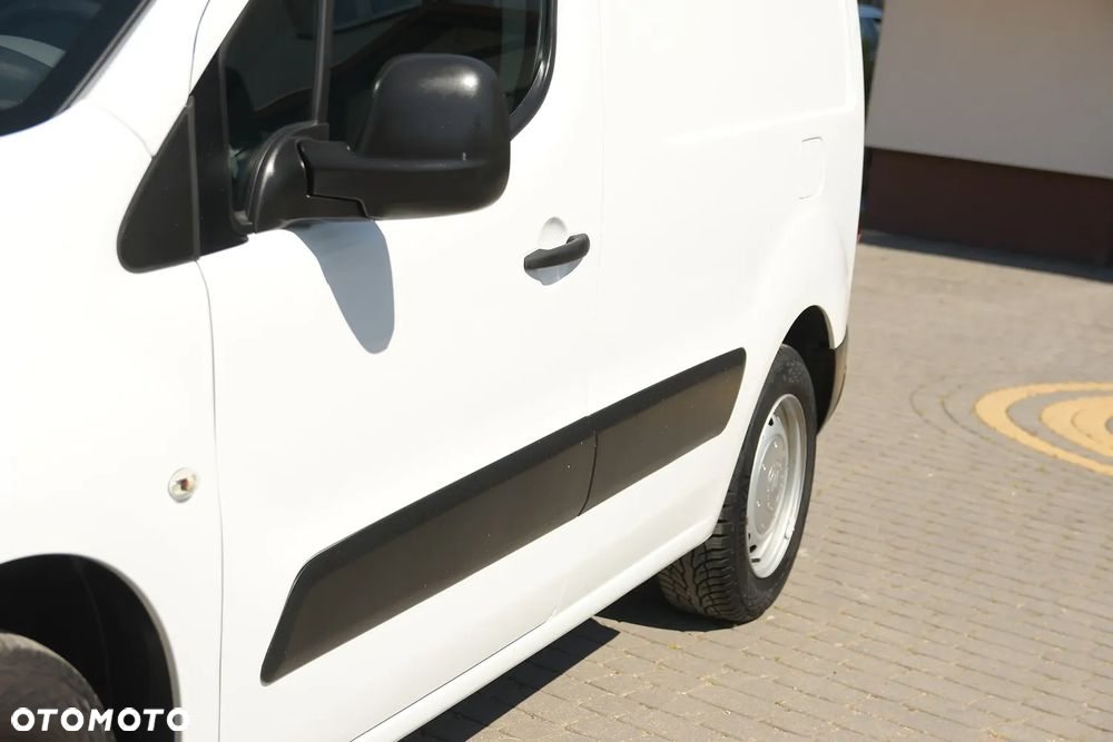 Citroën BERLINGO 1.6 eHDI 90KM * Z Niemiec * 3 osobowy * SUPER STAN!! - 13