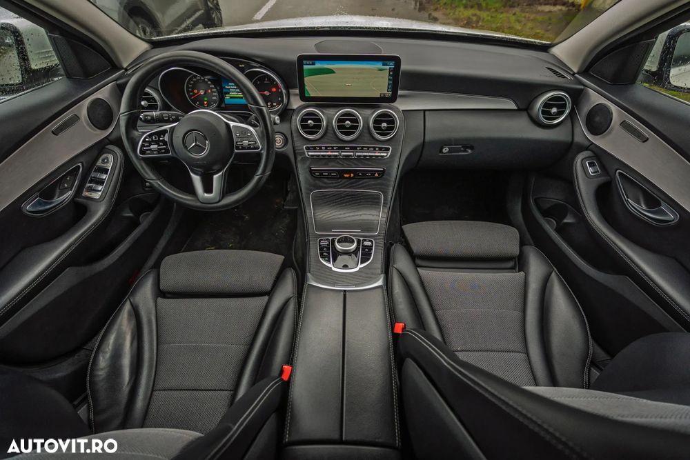 Mercedes-Benz C 220 d 4MATIC 9G-TRONIC - 13