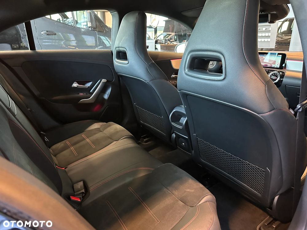Mercedes-Benz CLA 200 mHEV AMG Line 7G-DCT - 15