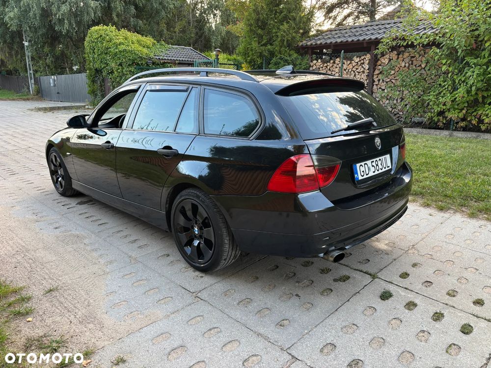 BMW Seria 3 320d DPF - 4