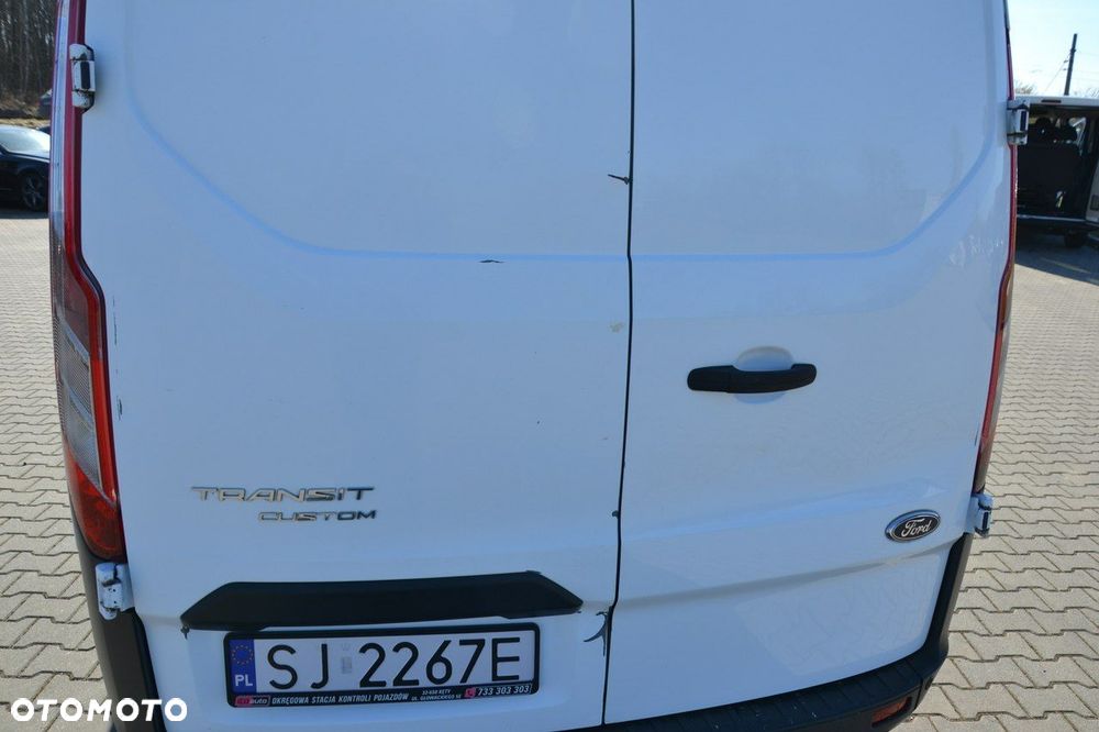 Ford Transit Custom - 13