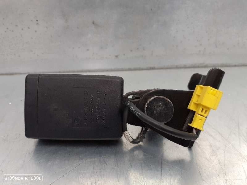 FIXAÇÃO CINTO TRASEIRO ESQUERDO MERCEDES-BENZ CLASSE A 2013 - 2