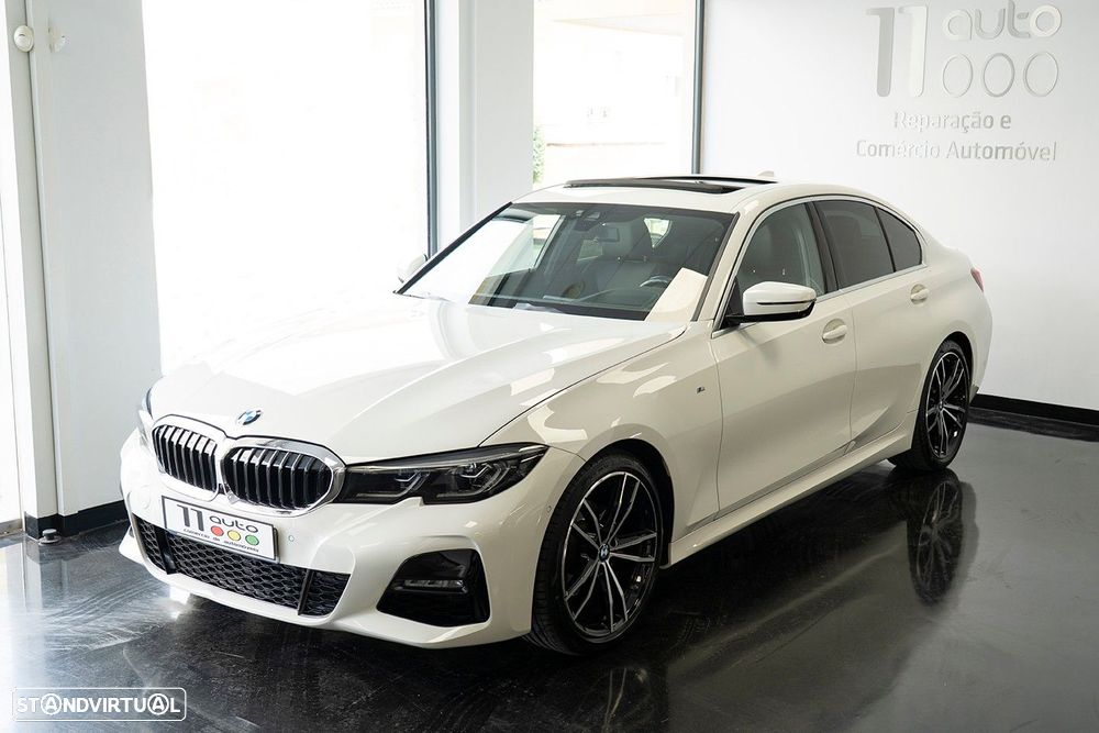 BMW 320 d Pack Desportivo M Auto - 1