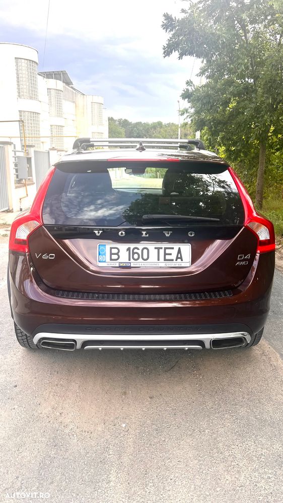Volvo V60 D4 AWD Summum - 6