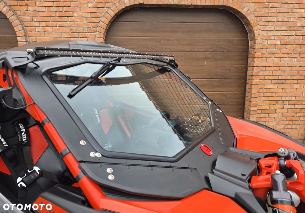 Can-Am Maverick - 16