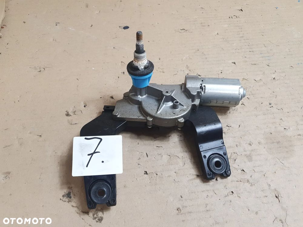 #SILNICZEK WYCIERACZKI TYŁ KIA CEED nr 98700-1H000