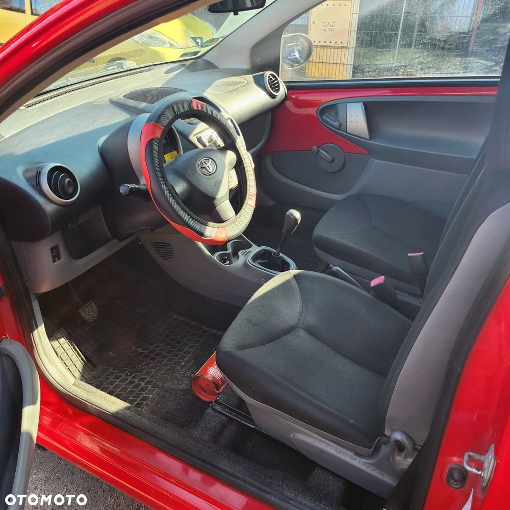 Toyota Aygo Standard - 5