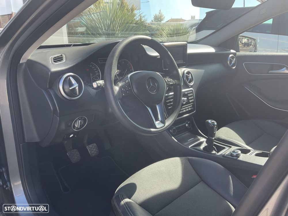 Mercedes-Benz A 180 CDI BE Edition Urban - 18