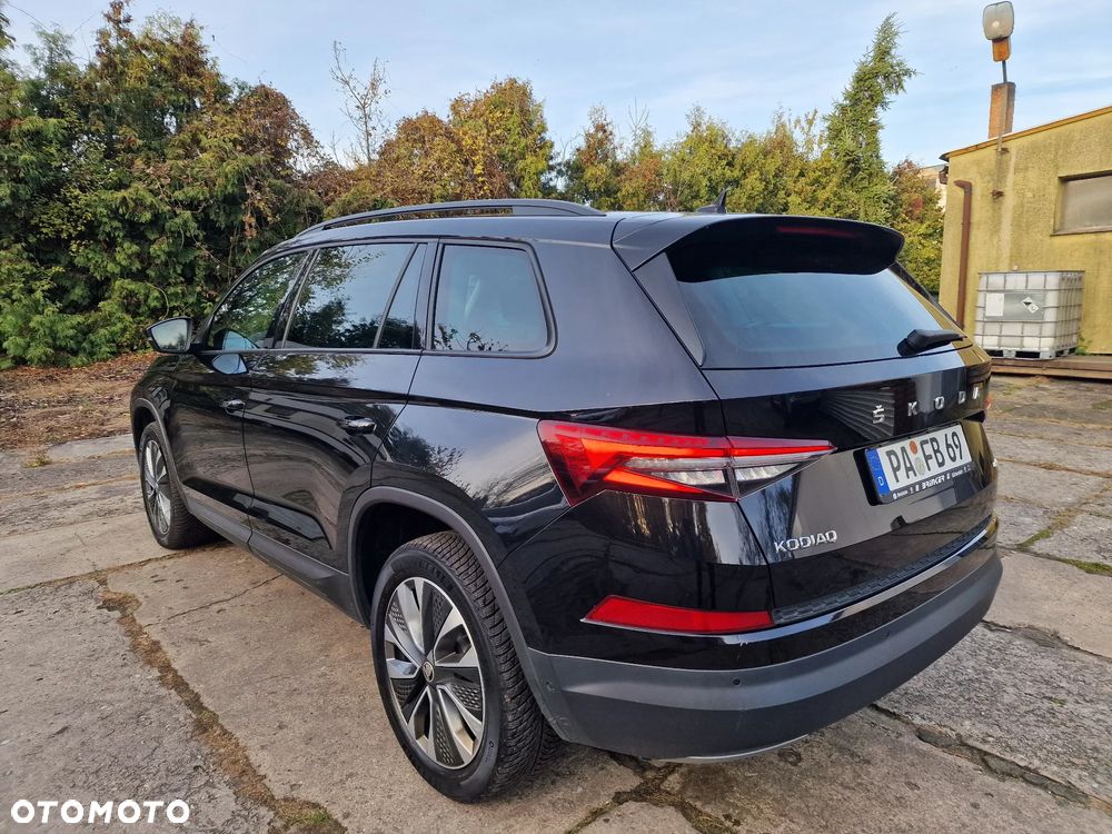 Skoda Kodiaq 2.0 TDI 4x4 DSG Sportline - 6