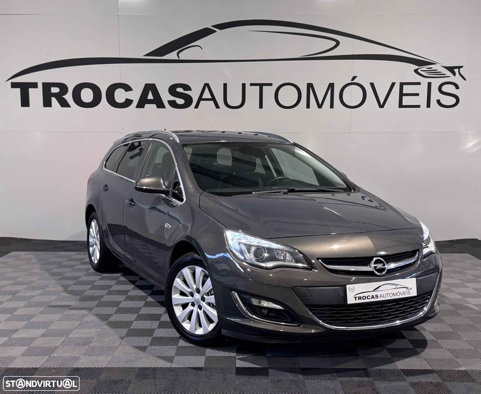 Opel Astra Sports Tourer 1.6 CDTi Executive S/S - 8