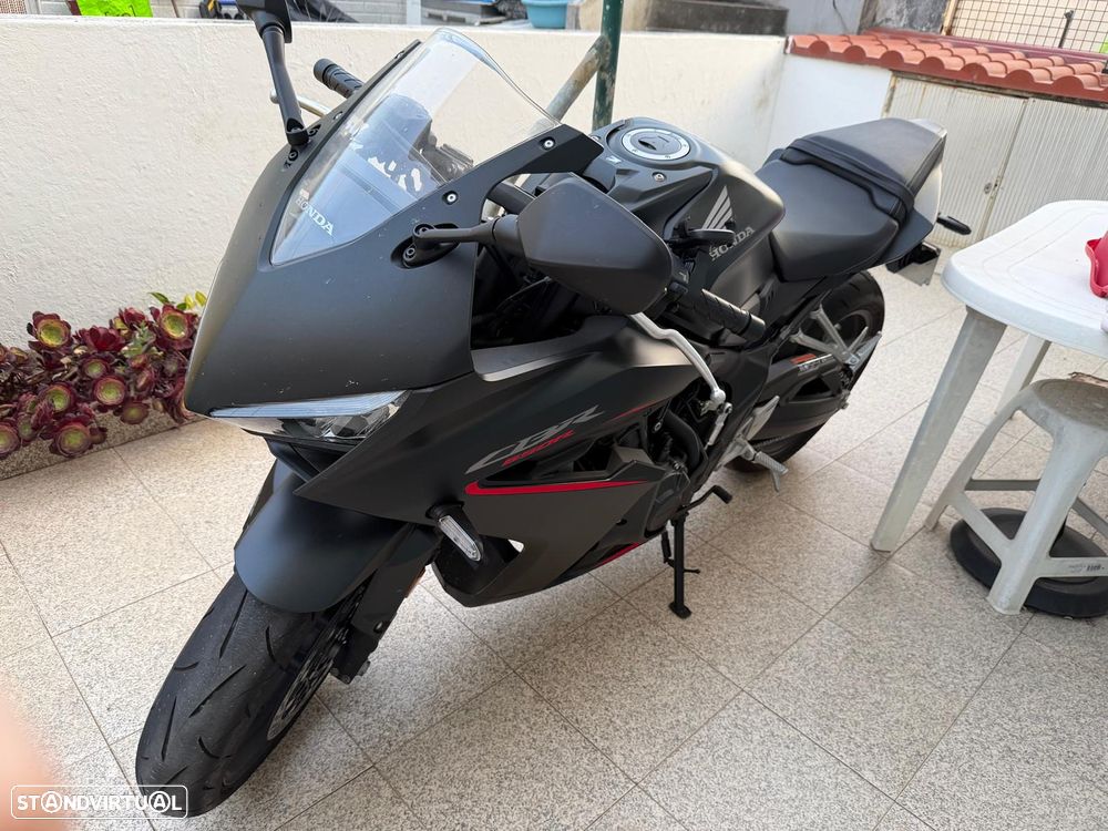 Honda CBR E-Clutch 35kw - 1