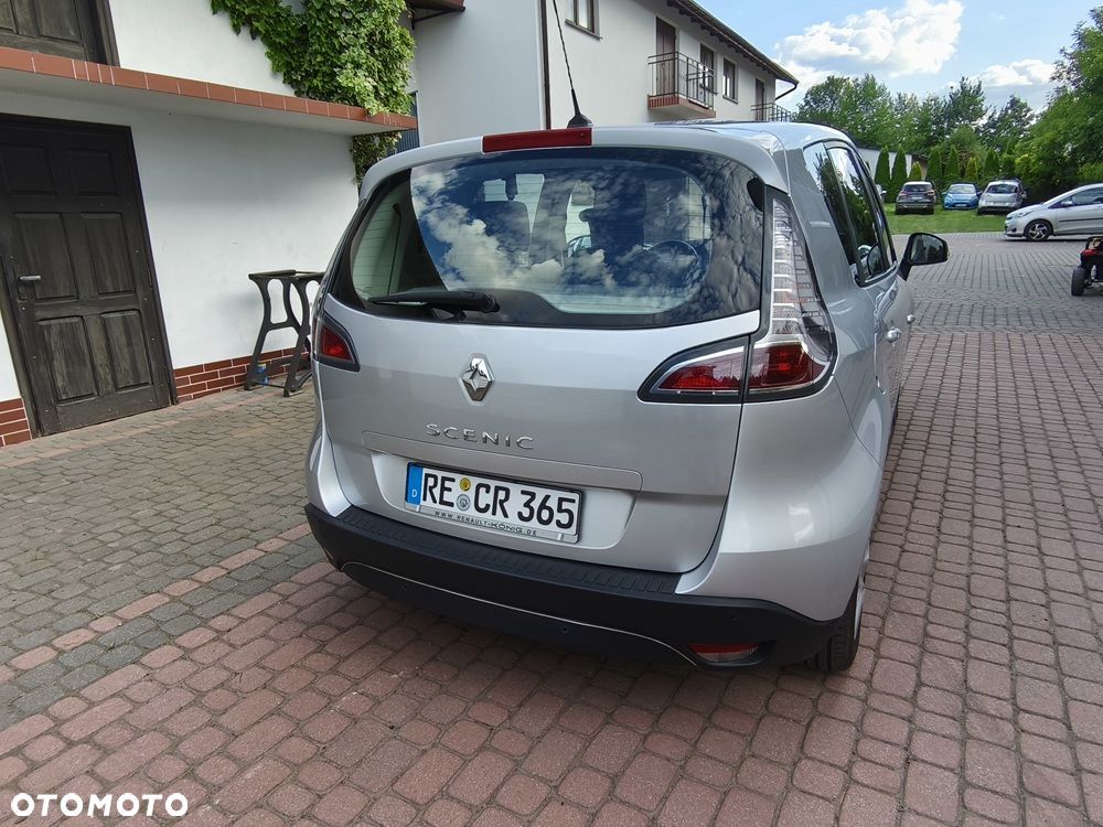 Renault Scenic 1.6 16V 110 TomTom Edition - 13